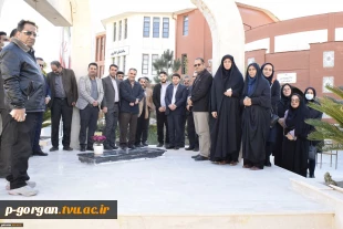 زیارت پرفیض عاشورا در کنار مزار مطهر شهید گمنام برگزار شد 6