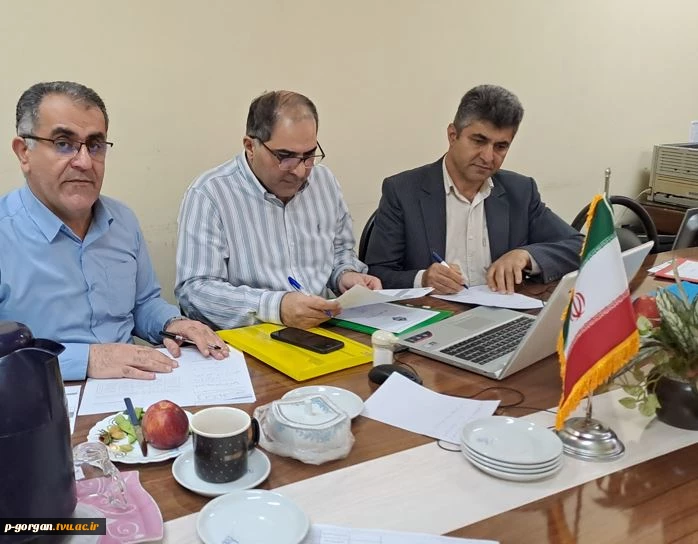 جلسه کارگروه ترفیعات دانشگاه ملی مهارت استان  2