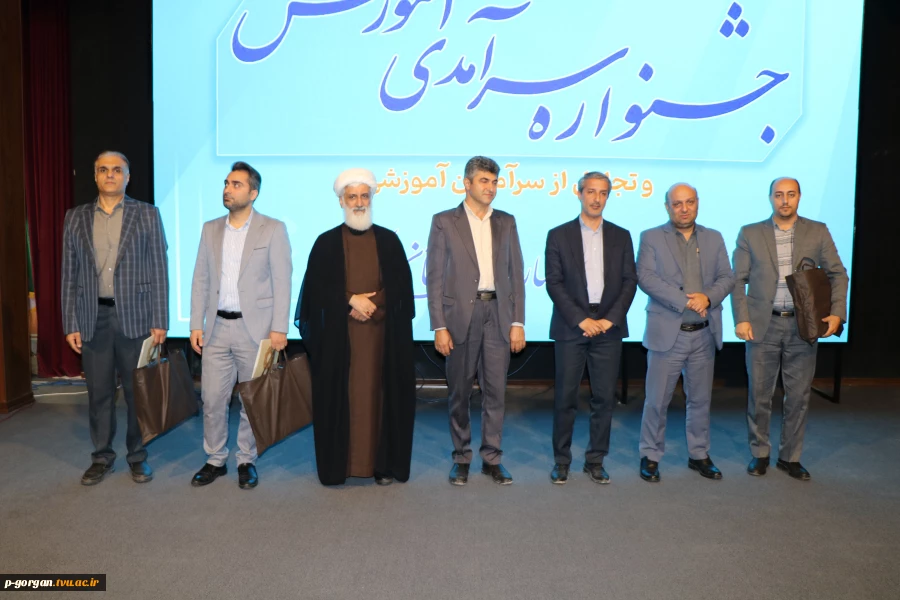 آیین تجلیل از اساتید سرآمد آموزشی دانشگاه ملی مهارت واحد استانی گلستان 10